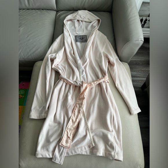 NWOT - UGG Women’s Hooded Fleece Robe - Size L - Picture 2 of 4